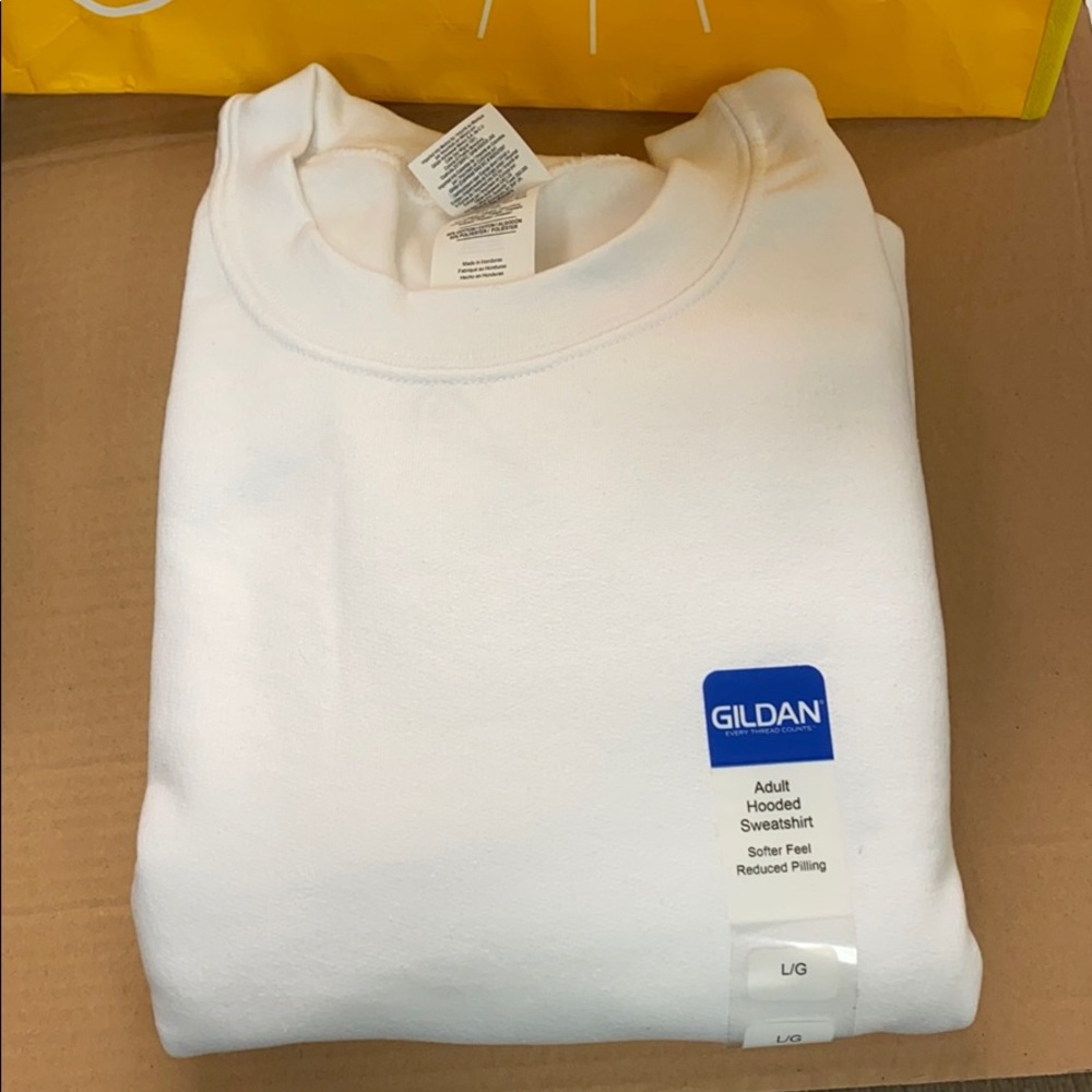 Gildan white adult sweatshirt, LG unisex